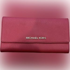 Michael kors wallet